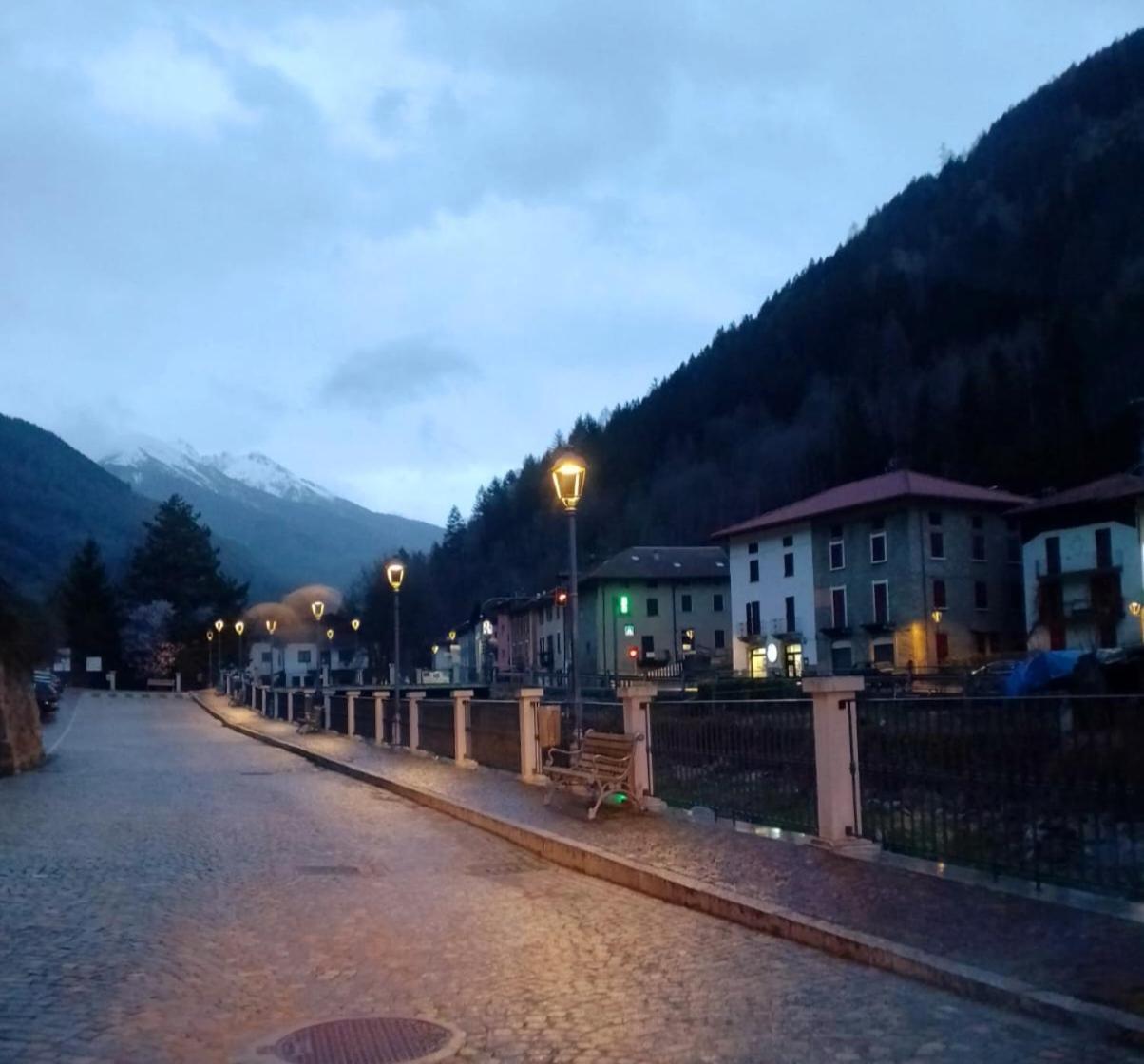 Vivere A Colori Bilocale Al Solivo エクステリア 写真